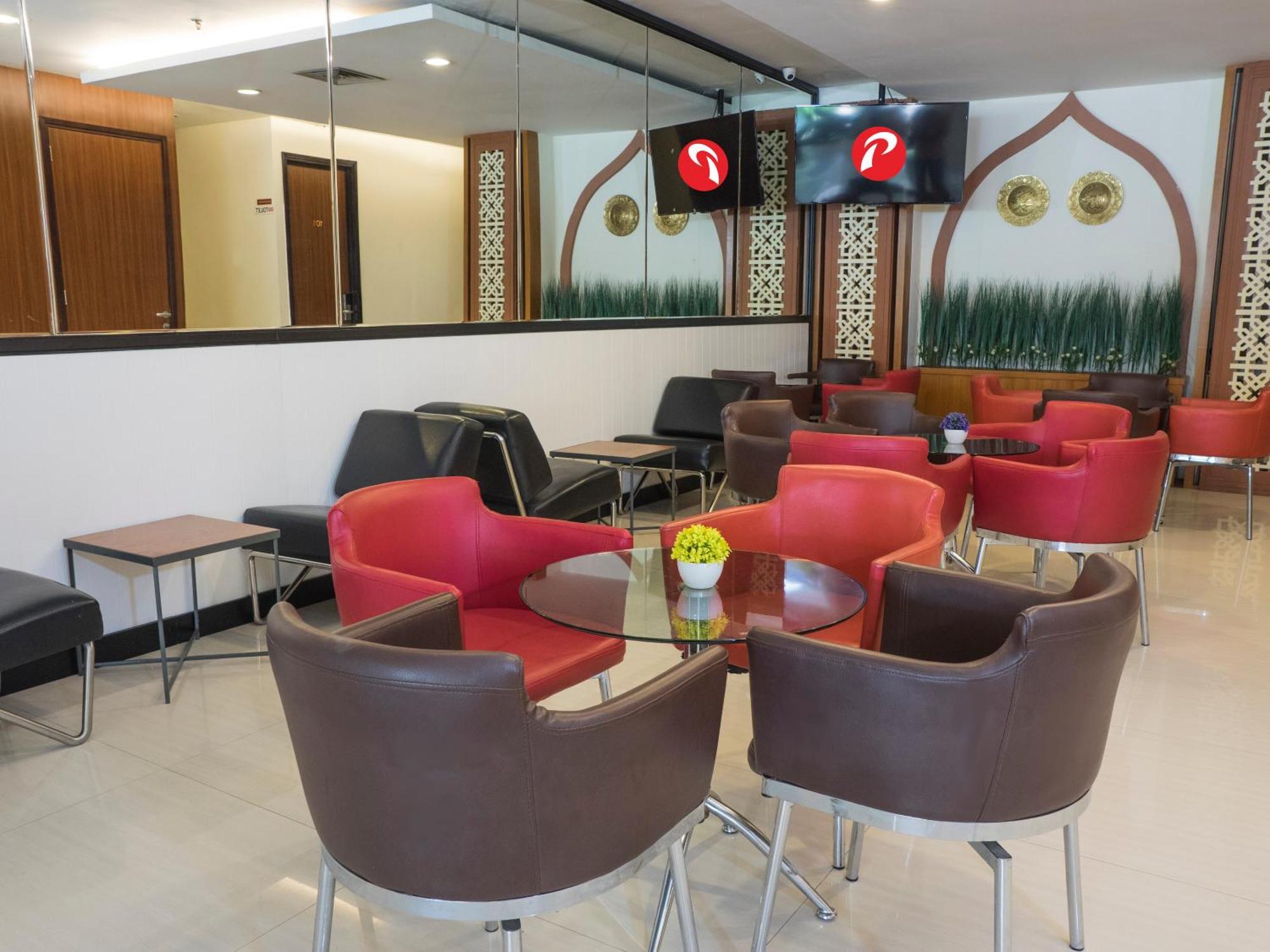טנגרנג D'Primahotel Airport Jakarta 1 מראה חיצוני תמונה